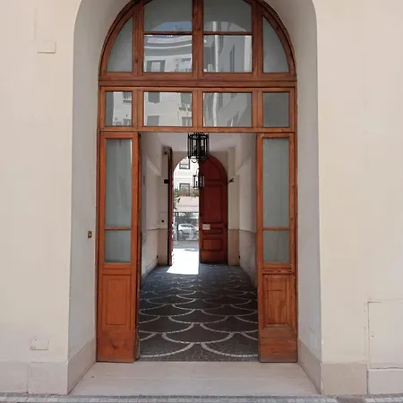 Borghese Deluxe - 4 Bedrooms - 3 Bathrooms Apartman
