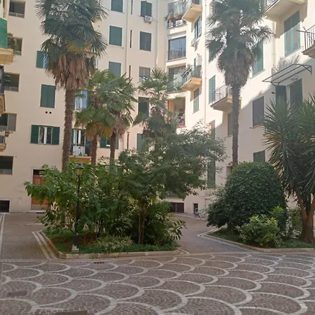 Borghese Deluxe - 4 Bedrooms - 3 Bathrooms