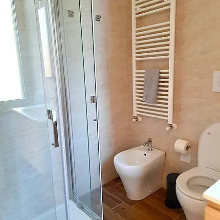 Borghese Deluxe - 4 Bedrooms - 3 Bathrooms * Rome