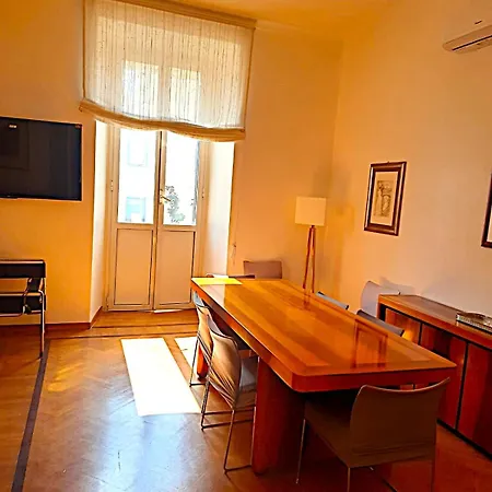 Apartman Borghese Deluxe - 4 Bedrooms - 3 Bathrooms