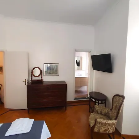 Apartman Borghese Deluxe - 4 Bedrooms - 3 Bathrooms