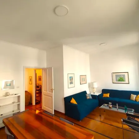 Borghese Deluxe - 4 Bedrooms - 3 Bathrooms Apartman *