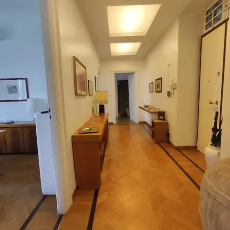 Borghese Deluxe - 4 Bedrooms - 3 Bathrooms