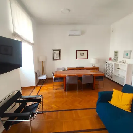 Apartman Borghese Deluxe - 4 Bedrooms - 3 Bathrooms
