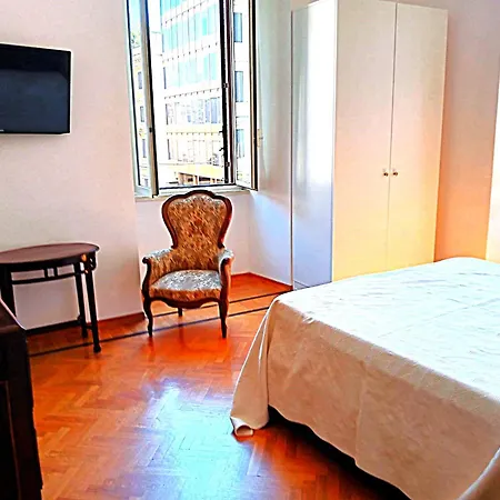 Lejlighed Borghese Deluxe - 4 Bedrooms - 3 Bathrooms